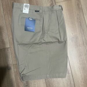 Dockers Men's Khaki Tan Cadet Shorts Weathered Gab